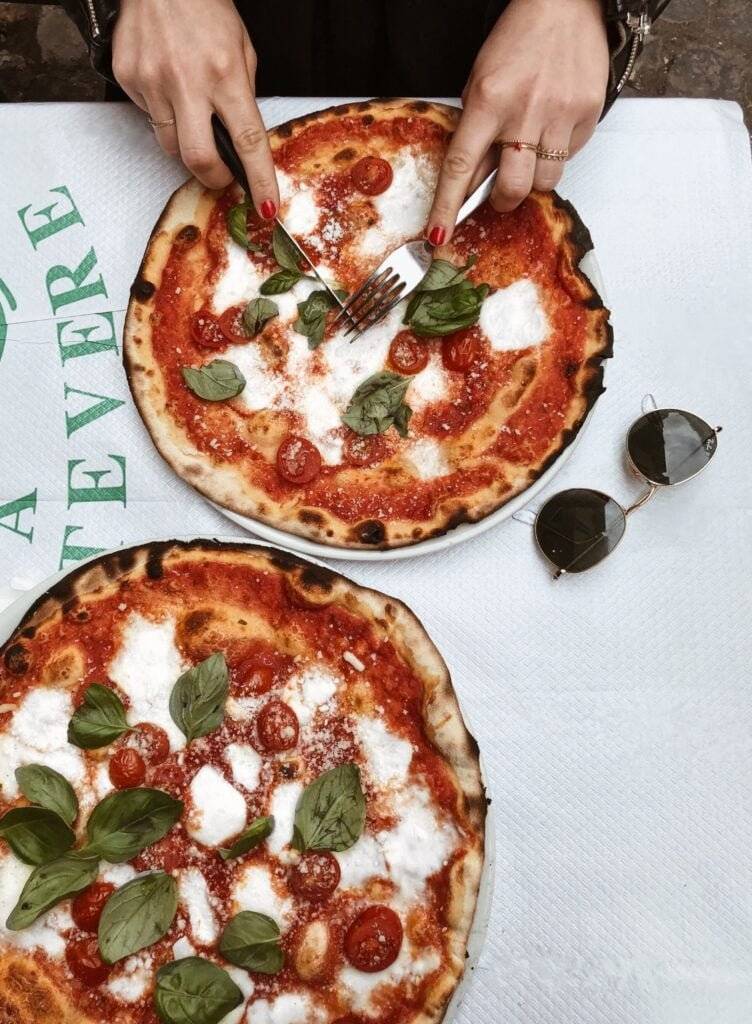 Roles Gastronômicos ao redor do Mundo que você precisa fazer. — Para completar a experiência gastronômica italiana, experimente acompanhar suas refeições